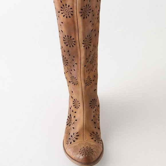 Anthropologie Foxglove Soft Leather Cut Out Boots - Picture 4 of 9